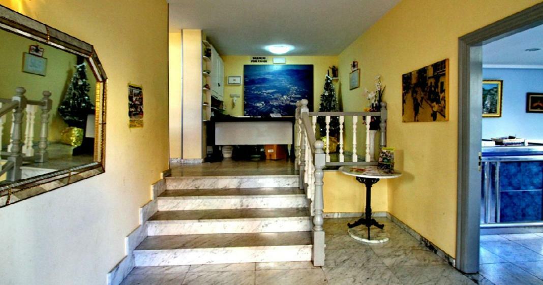 Pension Rocio Ampuero Exterior foto